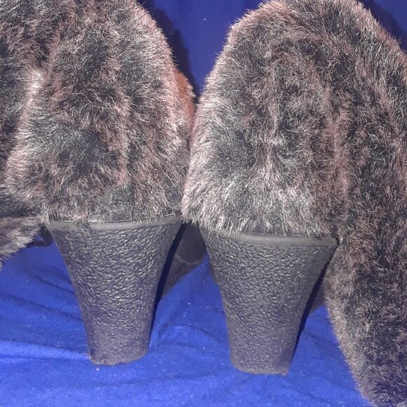 Pointed Toe Platform Wedge Heels Faux Fur Half Boots - Picture 6 of 7